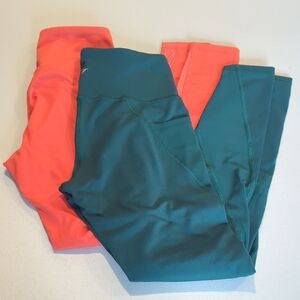 BUNDLE Old Navy High-Waisted Elevate 7/8-Length Leggings (Lot of 2)